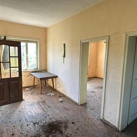 Pazardzhik Shelter House 3 Empty Rooms, No Electric, No Water, No Wc, Free Car Parking, Glavinitsa Self Check-in Glavinitsa (Pazardzhik)